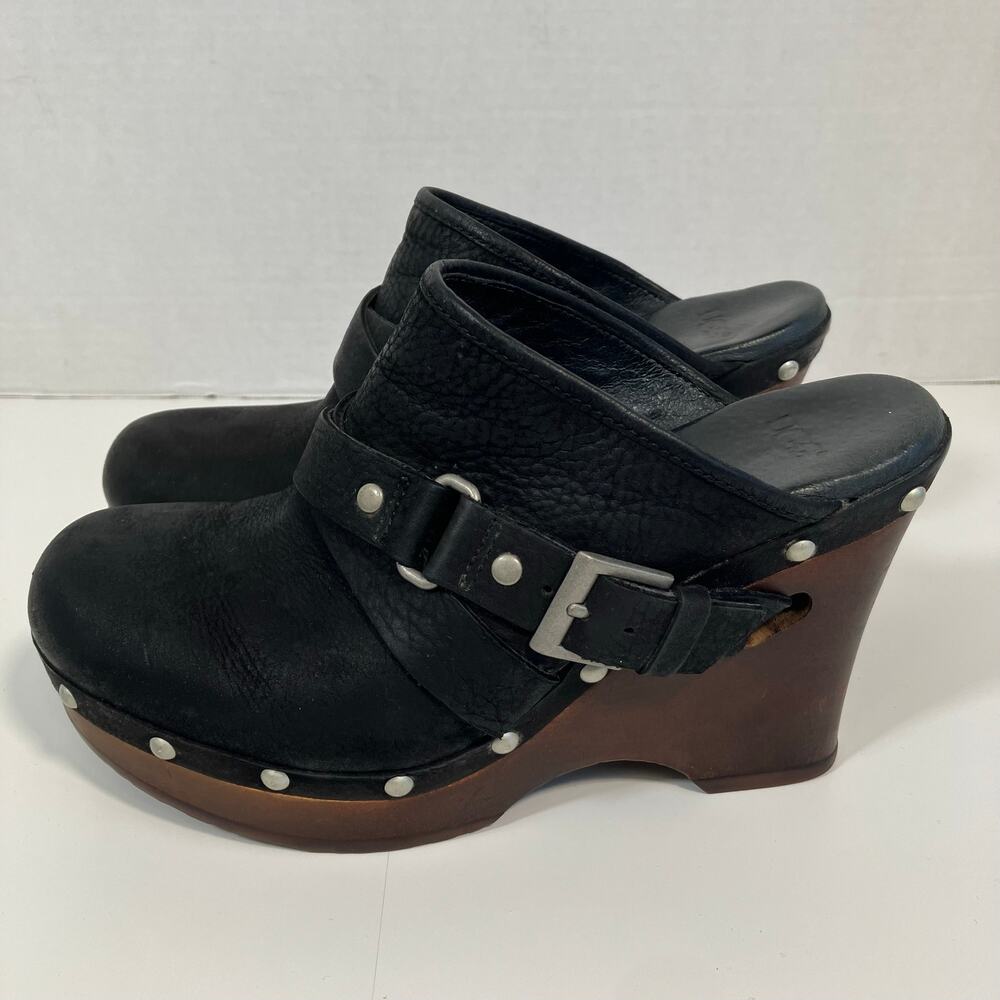 UGG Natalee Black Leather Studded Cross Strap Wooden Wedge Clogs 1001315 Retro
